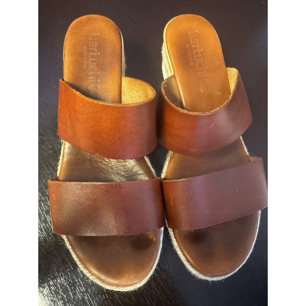 BERTUCHI Sandal Womens 9 Brown Leather 2 Straps Espad Wedge Slip On EUC SB12